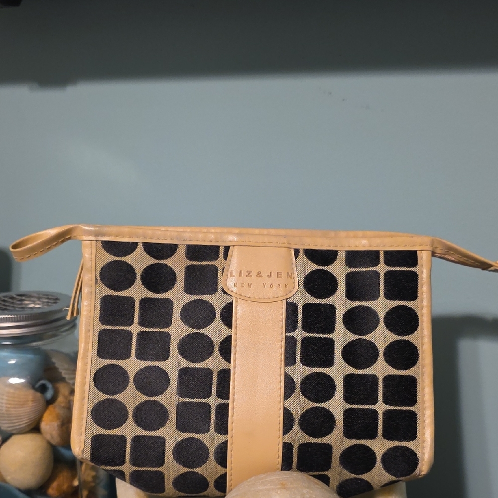 Source Unknown Black and Tan Patterned Cosmetic B… - image 1